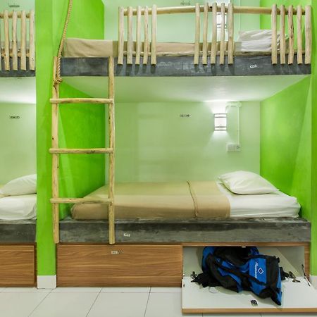 The Eco-Living Hostel Denpasar  Exterior photo