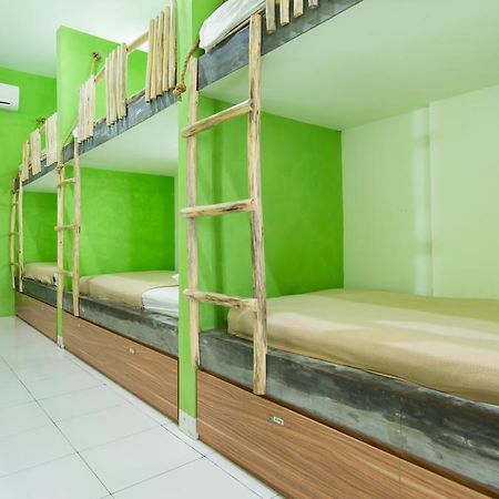 The Eco-Living Hostel Denpasar  Exterior photo