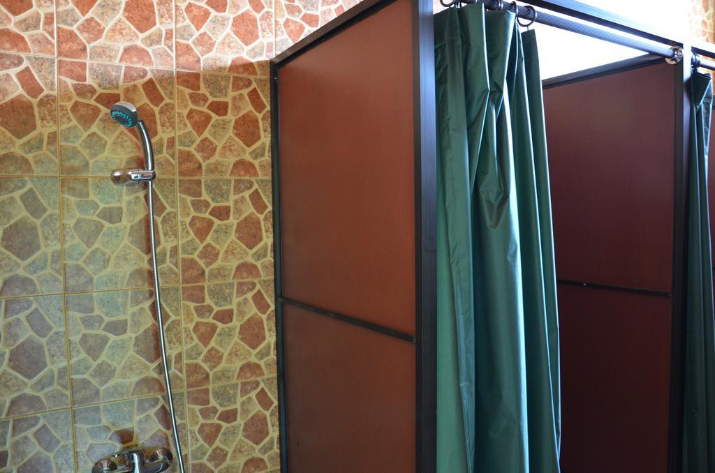 The Eco-Living Hostel Denpasar  Room photo