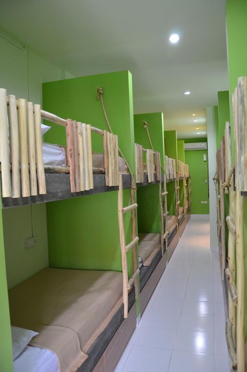The Eco-Living Hostel Denpasar  Room photo