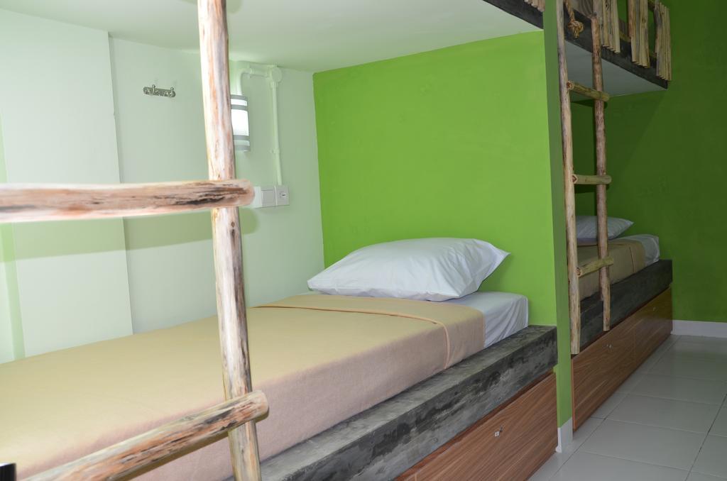 The Eco-Living Hostel Denpasar  Exterior photo