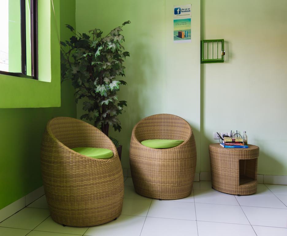 The Eco-Living Hostel Denpasar  Exterior photo